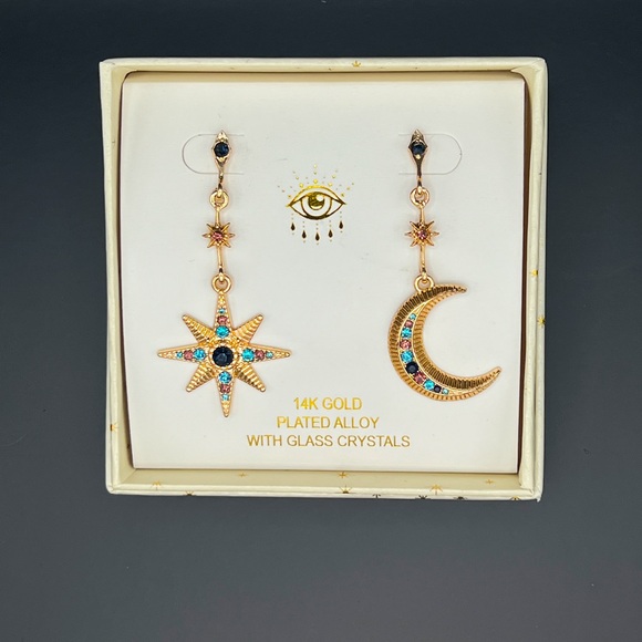 Eye Candy Crystal Encrusted Moon & Star Celestial Earrings - Picture 1 of 3
